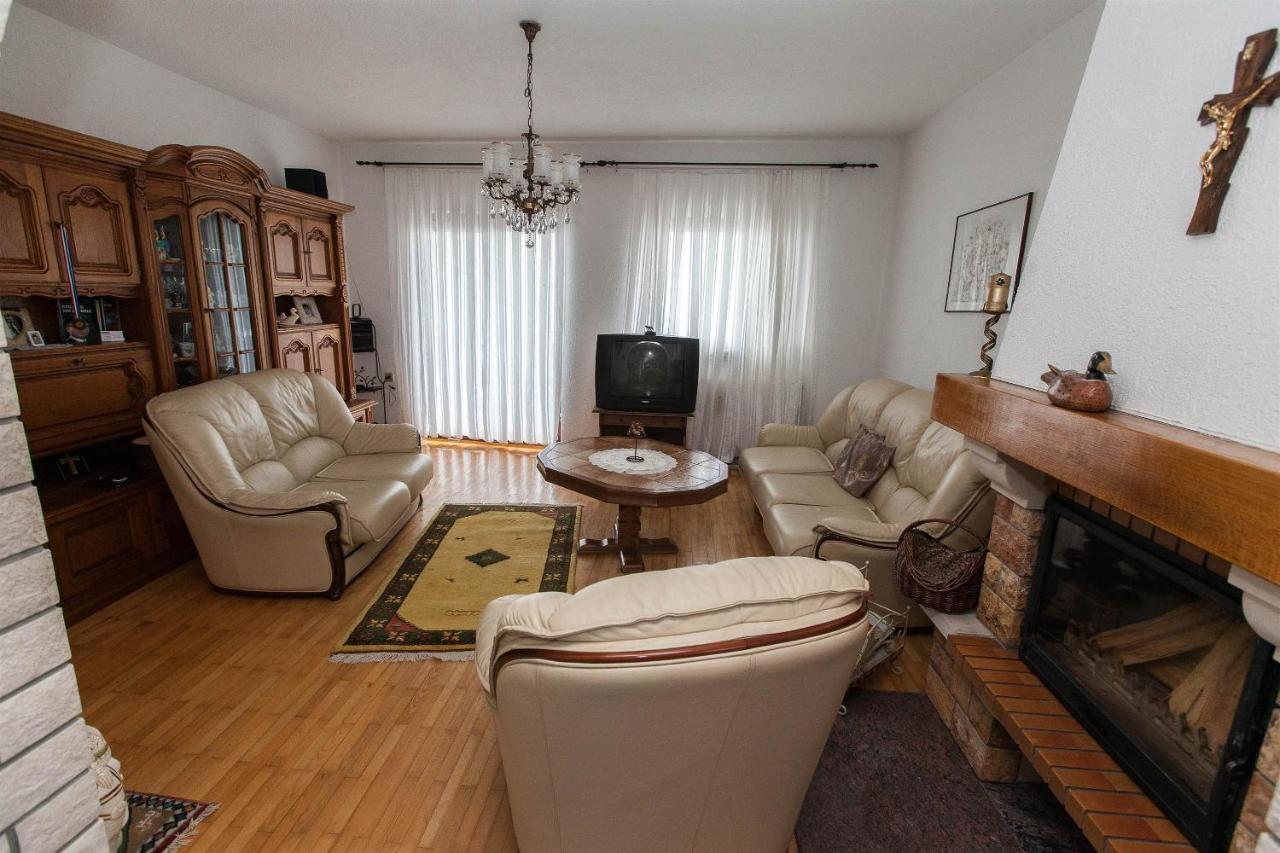Apartments With A Parking Space Crikvenica - 11307 Экстерьер фото