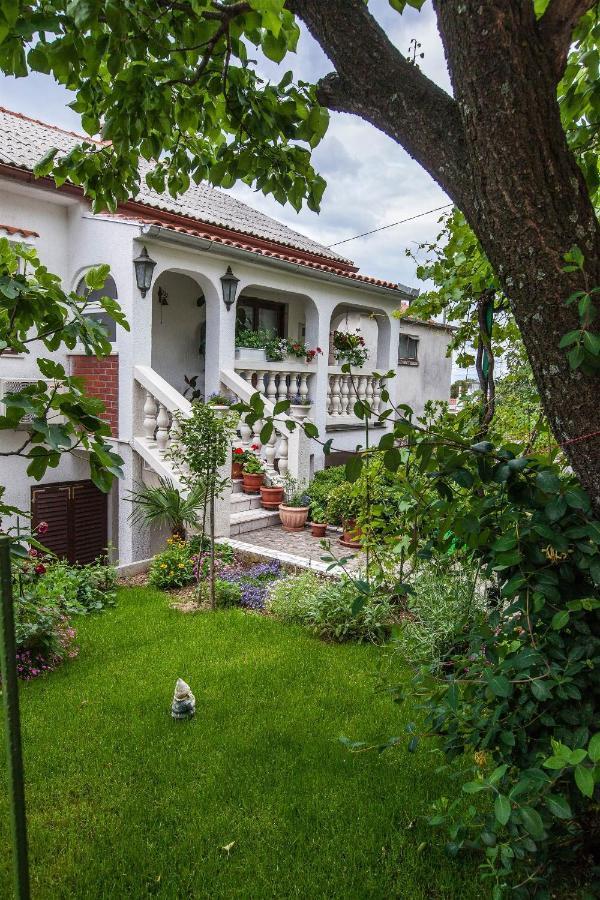 Apartments With A Parking Space Crikvenica - 11307 Экстерьер фото