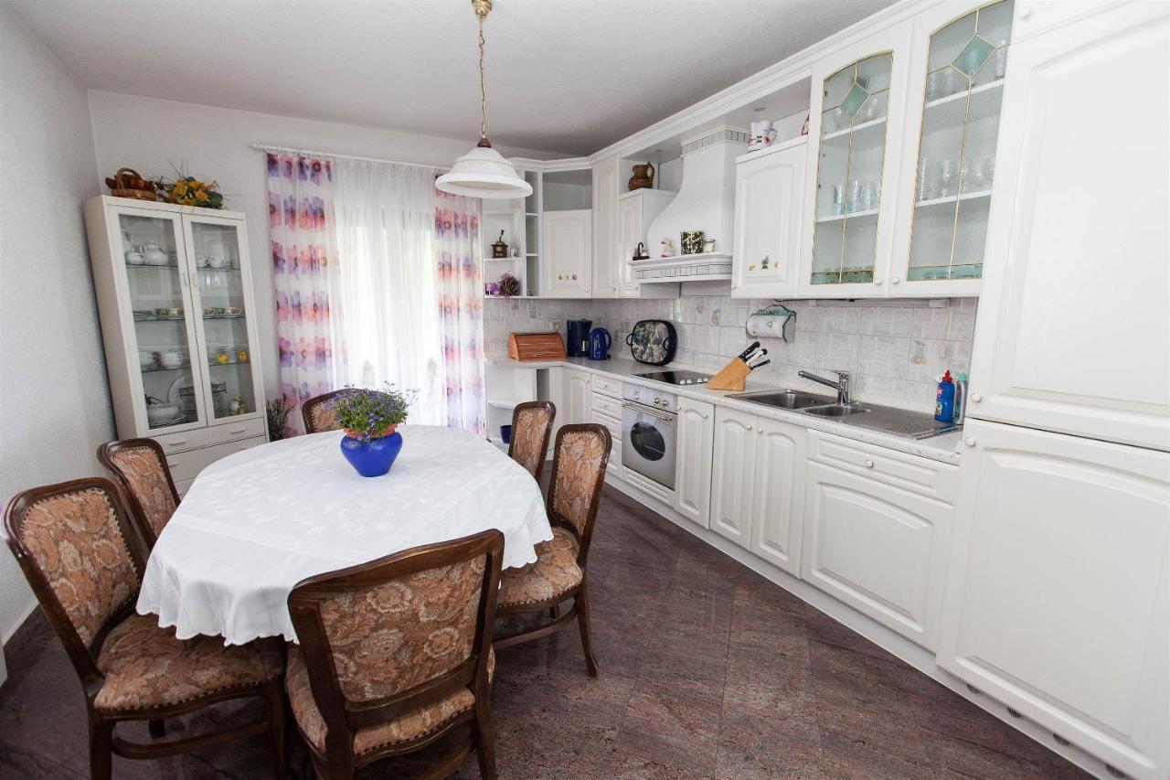 Apartments With A Parking Space Crikvenica - 11307 Экстерьер фото