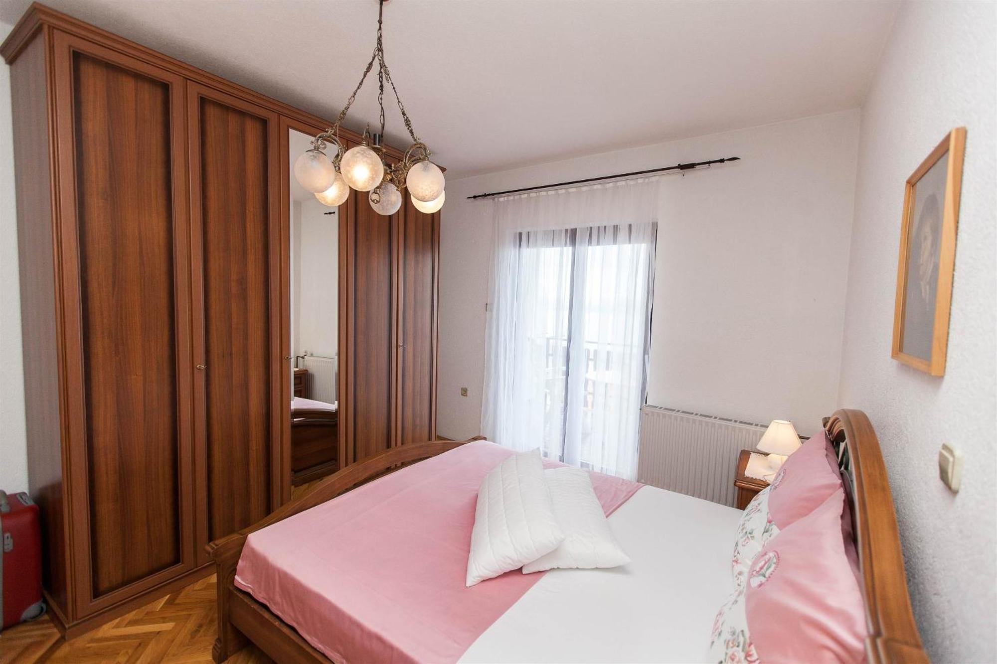Apartments With A Parking Space Crikvenica - 11307 Экстерьер фото